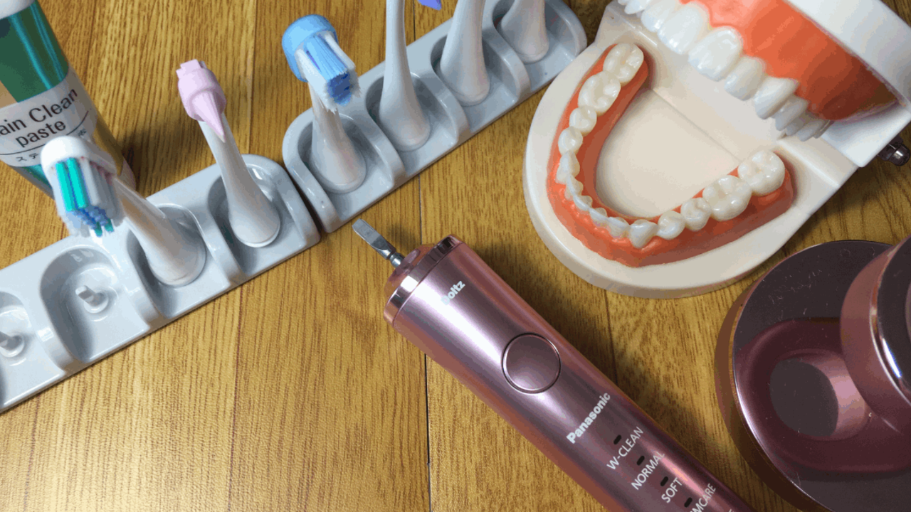 電動歯ブラシ ドルツ「EW-DP53(54)」比較レビュー Wクリーンモードのタタキ磨きは不要かも おすすめな使い方とは？